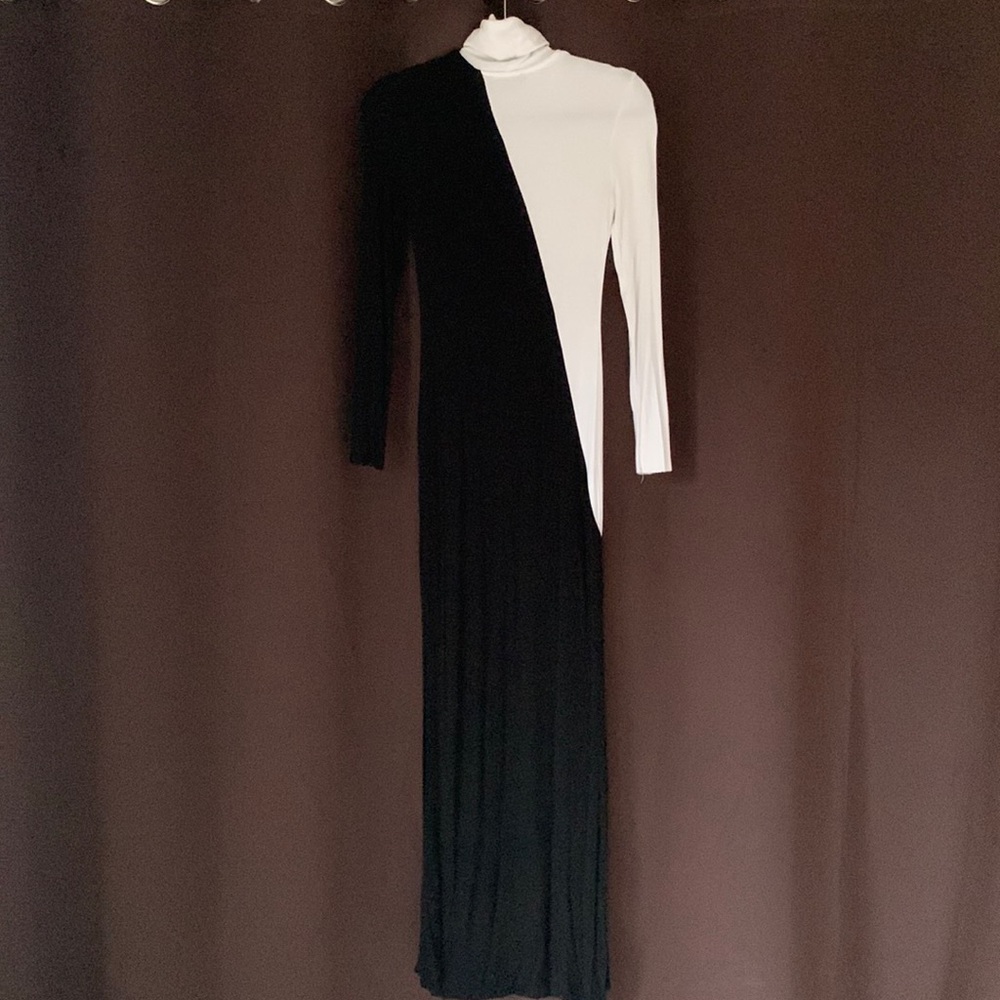 Black/White Maxi Slit Dress